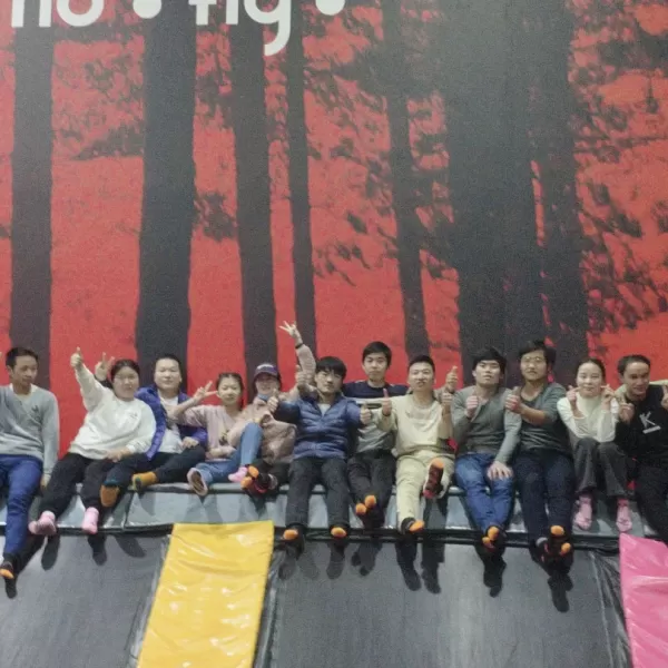 结婚半年：两个破碎家庭长大的孩子，如何练习相爱？